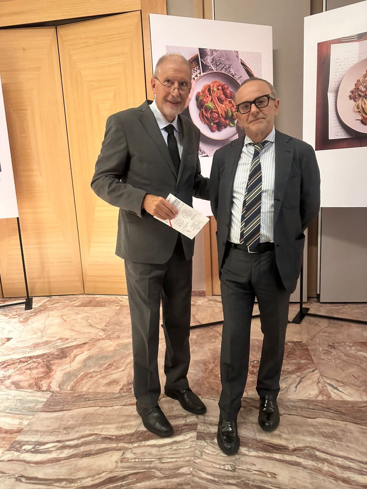 Con il precedente ambasciatore avv. Barucco