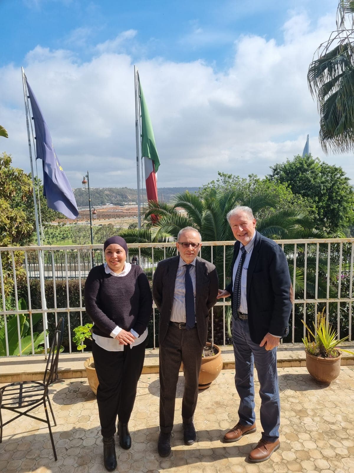 Io e Fatima con il precedente Ambasciatore Barucco